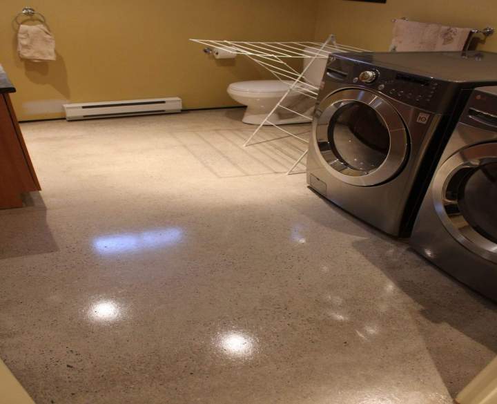 Sol intérieur en résine Drummondville